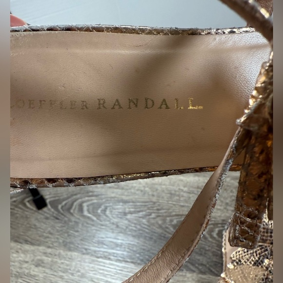 Loeffler Randall Shoes sz:9B Gold Sandals Vero Cuoio Leather Snake Skin print - Picture 10 of 11